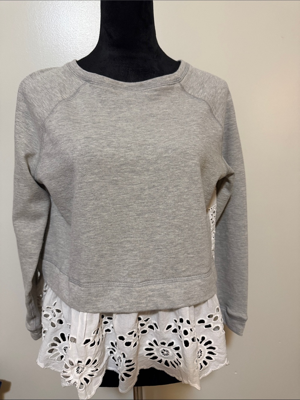 Cupio Grey Sweatshirt with White Eyelet Hem